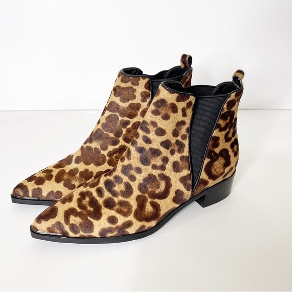 Marc Fisher Animal Print Calf Hair Pointed Toe Yale Chelsea Ankle Boot - Picture 2 of 8